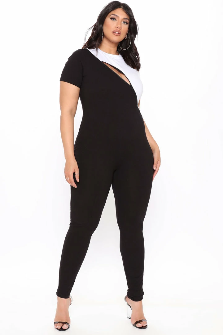 Fashion Nova Built In Comfort Color Block Jumpsuit - Black/White Jumpsuits
